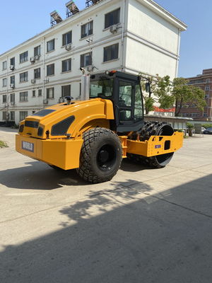 Doppelter Trommelantrieb-Vibrationsbodenverdichter-Dieselverdichtungsgerät-Bodenverdichter